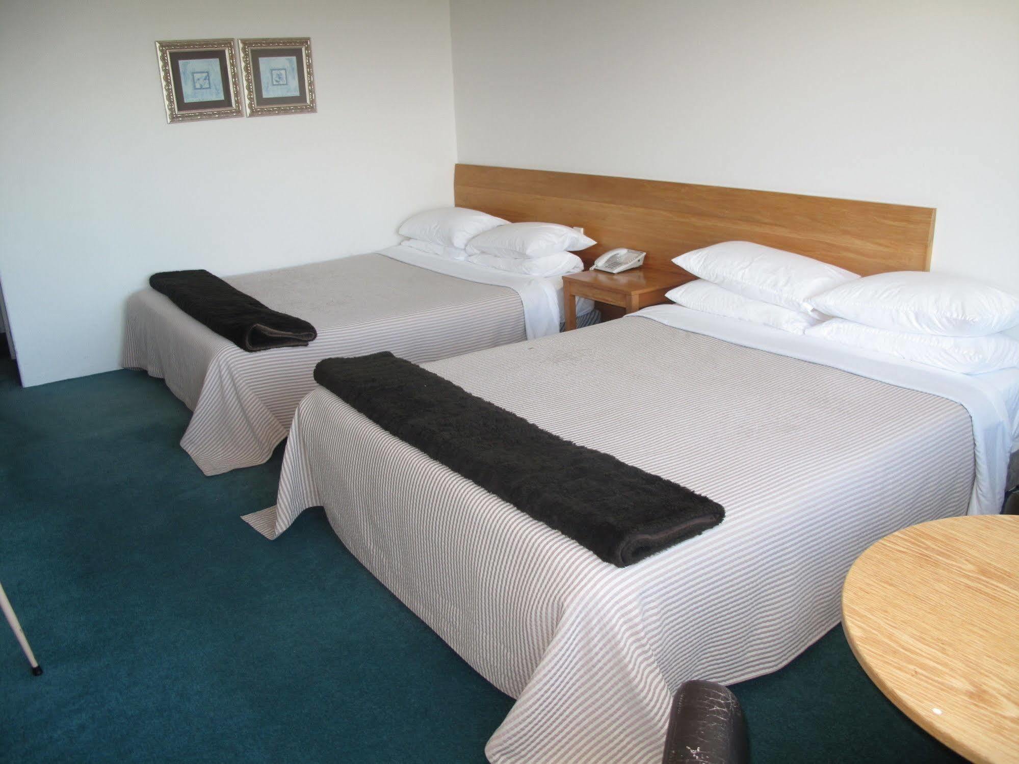 พลีมัท อินเตอร์เนชั่นแนล Hotel นิวพลีมัธ ภายนอก รูปภาพ
